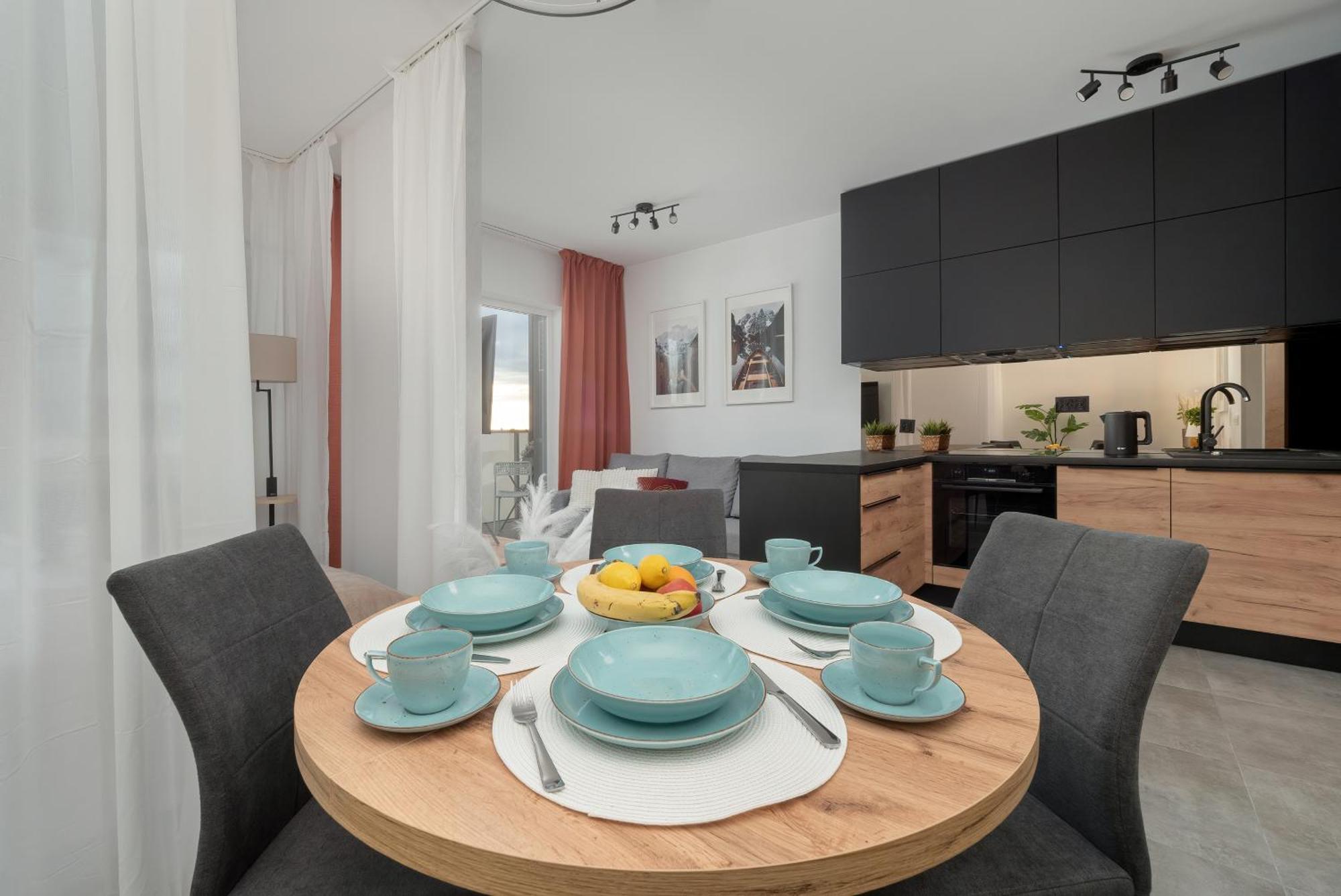 Stylowe Z Parkingiem Blisko Kaliska By Renters Apartment Lodz (Lodz)